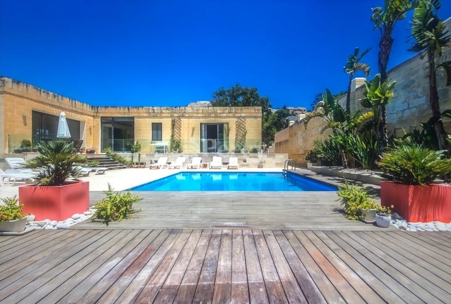 Santa Maria Estate, Triq L-Alwetta