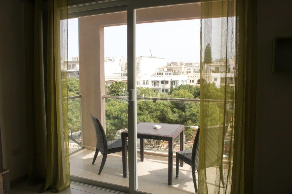 Park View, Wied Is-Swieqi