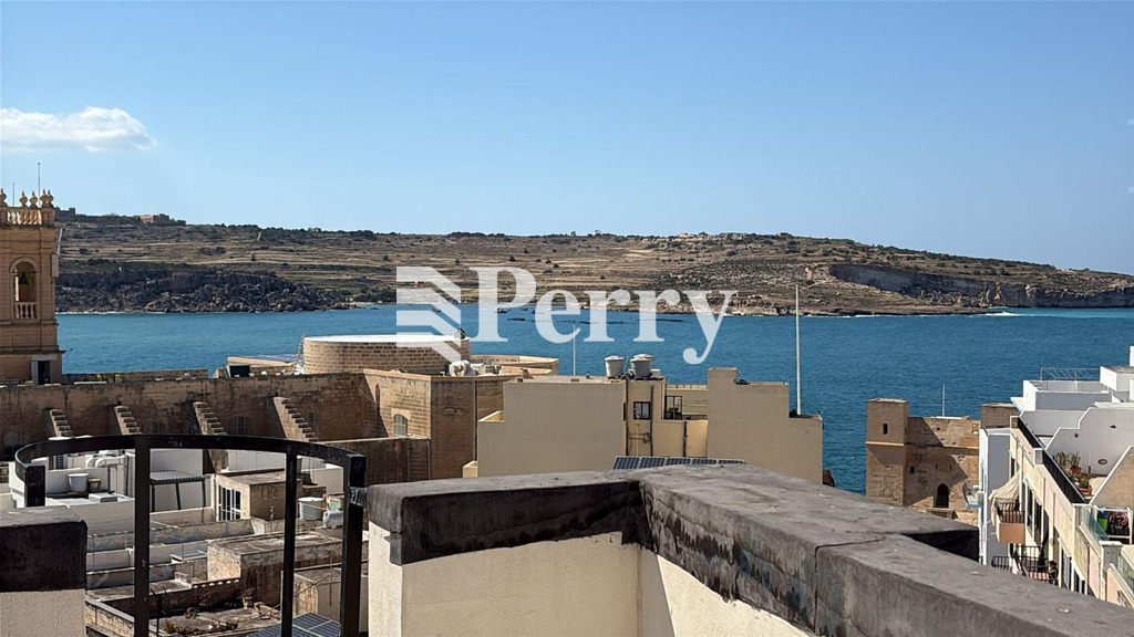 Midway Court, Triq San Pawl