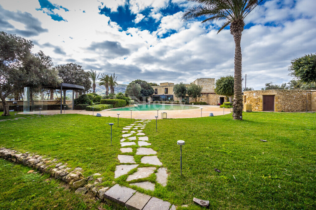 Triq Santa Marija