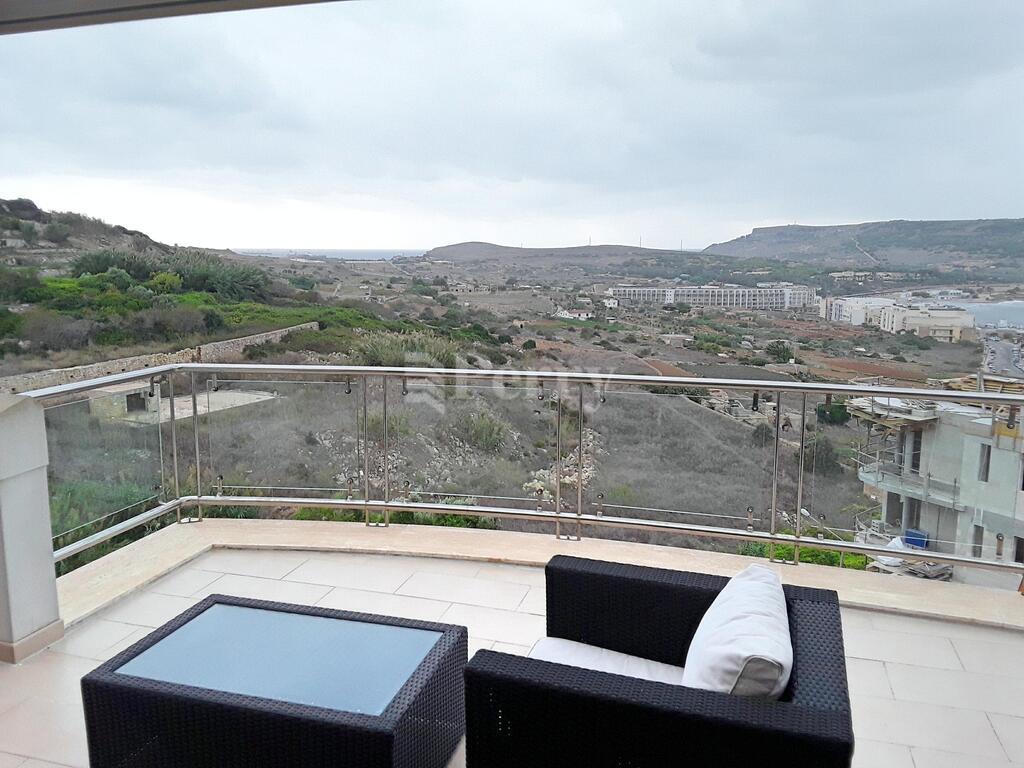 Ville Michel, Triq Il-Wied Ta’ Ruman