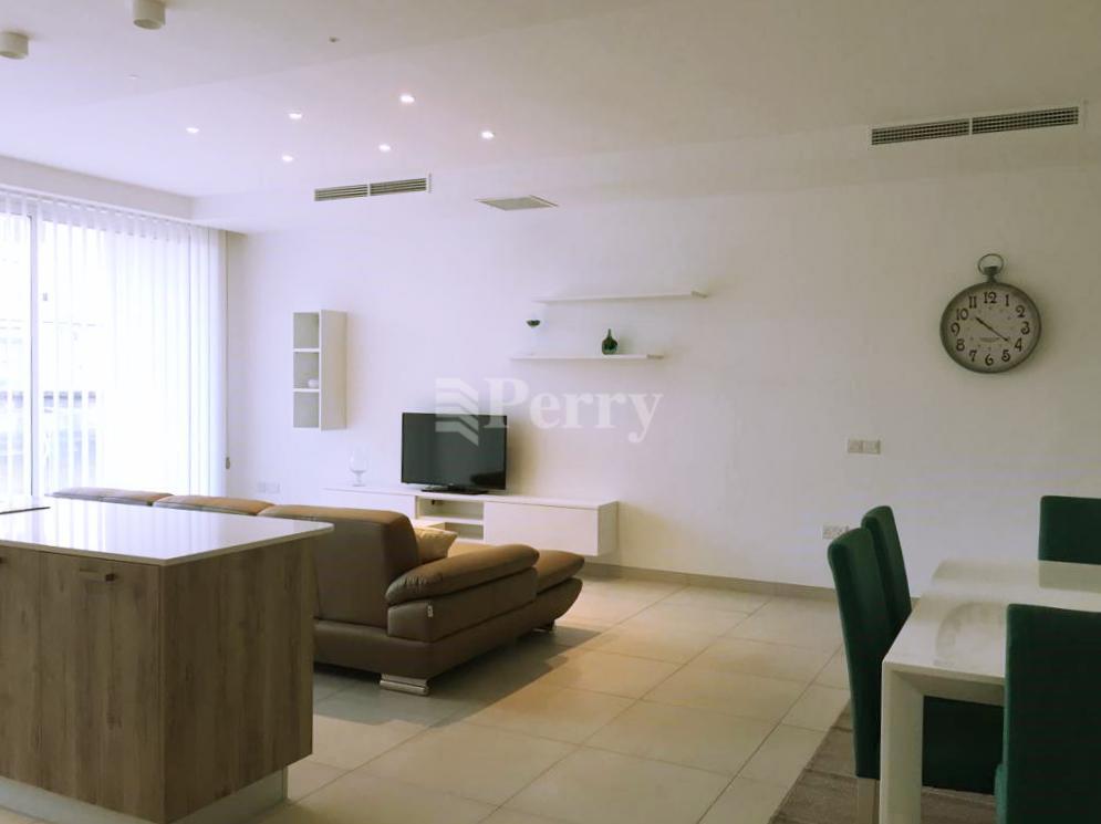 Clover Residence, Triq Dun Karm Psaila