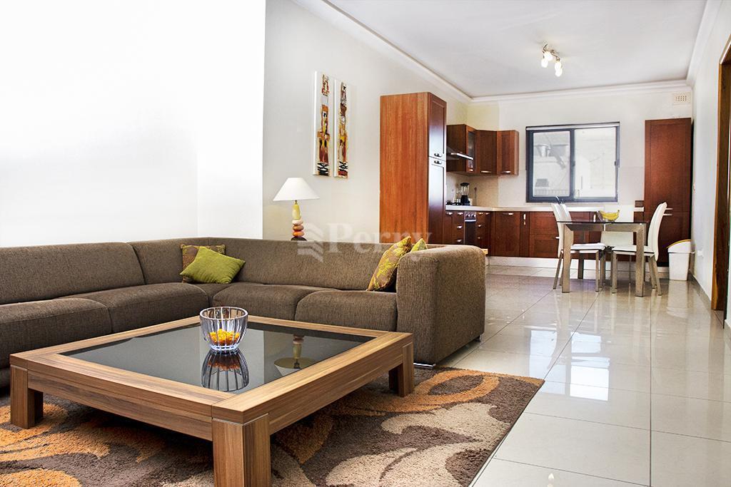 Ivy Mansions, Triq Il-Qasam