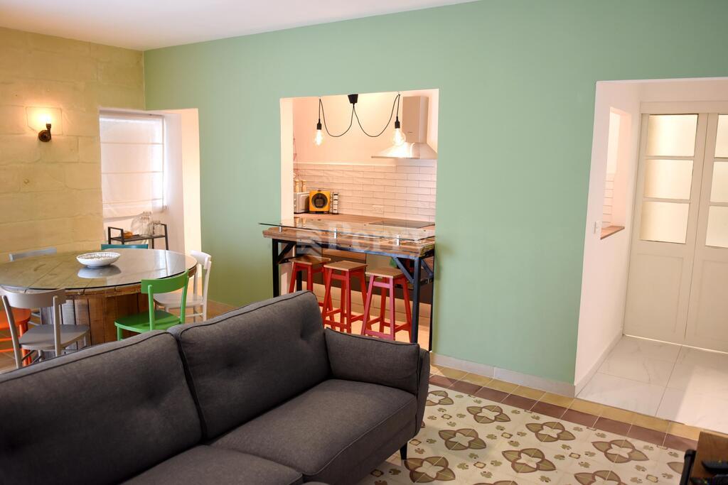 Apt 2, Triq Il-Gzira