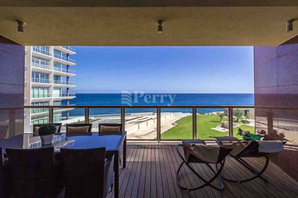 Preti Court, Tigne Point