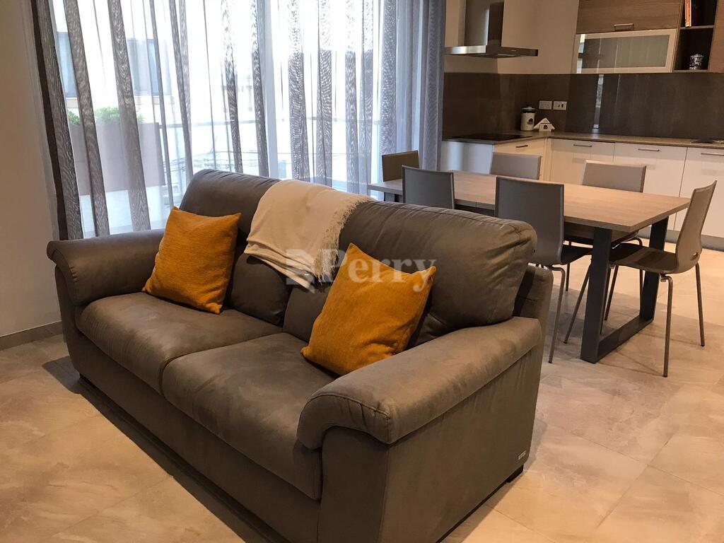 Omega Court, Triq Giovanni Curmi