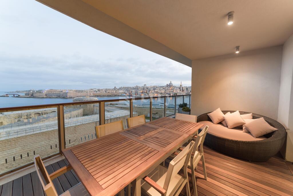 Tigne Point