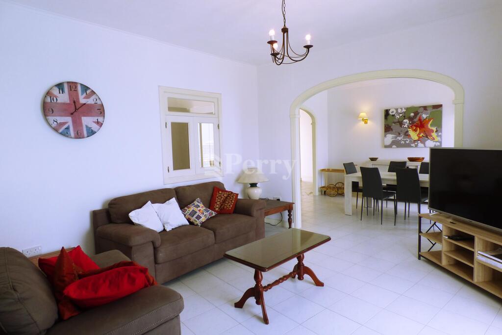 Apt 11, Triq It-Torri