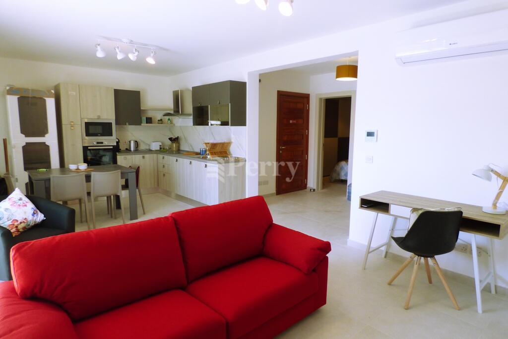 Apt 4, Triq Censu Barbara