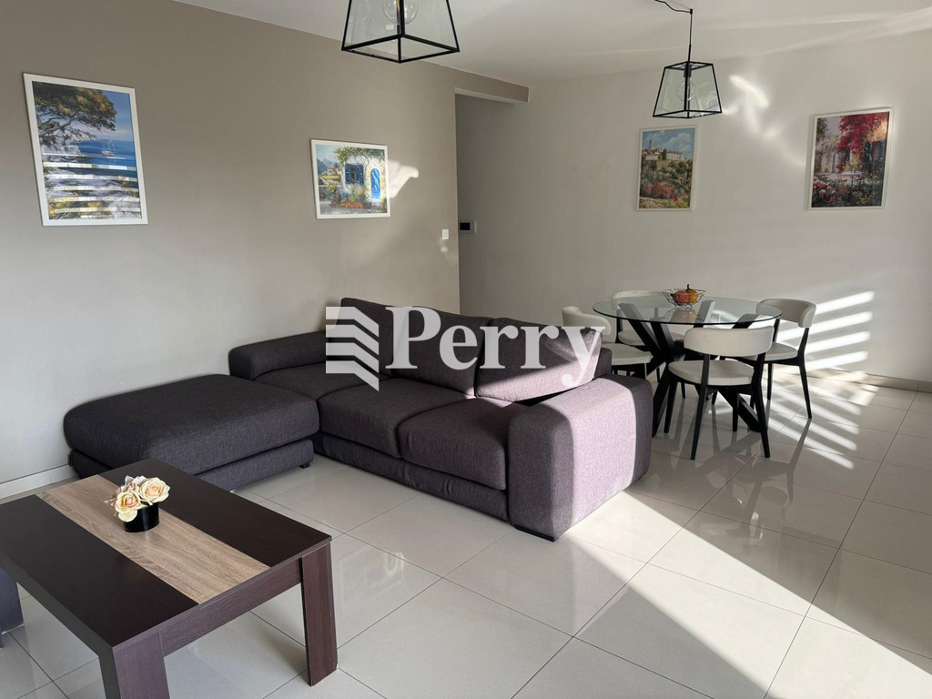Apt B7, Triq Furtu Selvatico