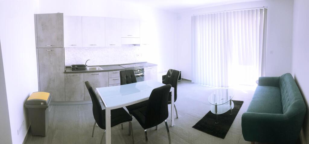 Flat 7, Triq Sant’Anglu