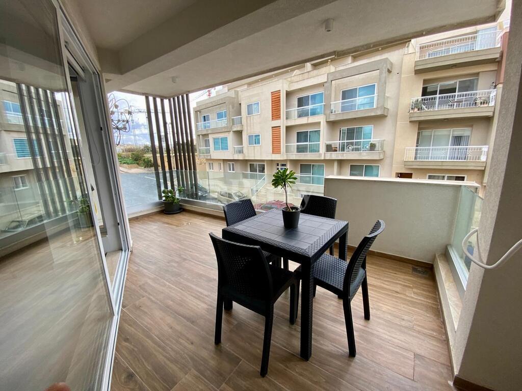 Flat 1, Triq It-Torri Tal-Kaptan