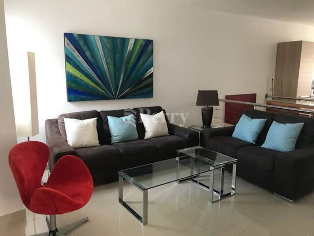 Duplex Suites, Triq Il-Lampara
