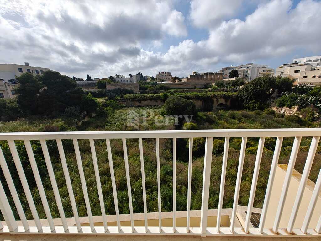 tax-Xatba Flats, Dahlet L-Oleandri