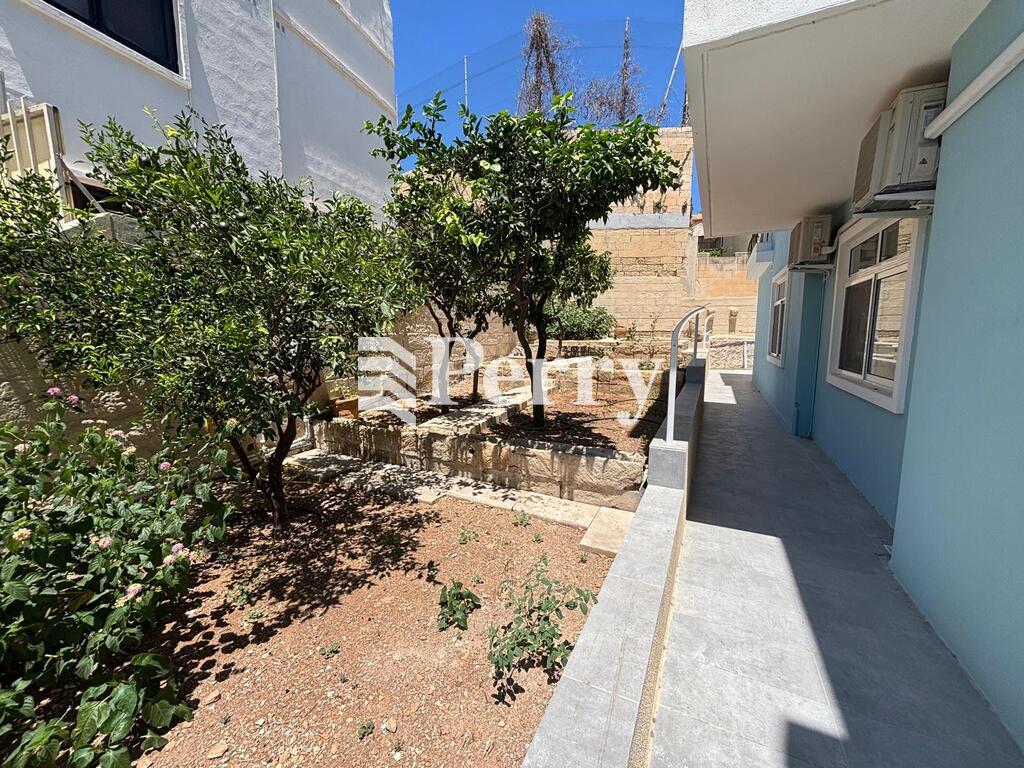 Triq Tas-Sliema