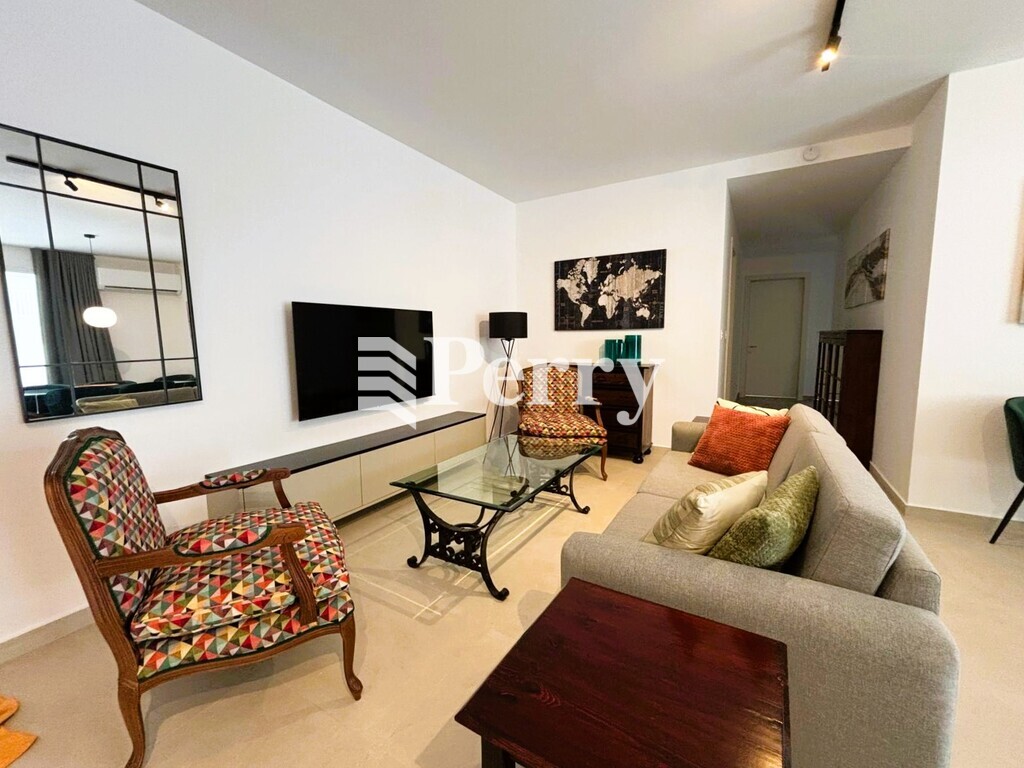 Caravelle Court, Triq Frans Sammut