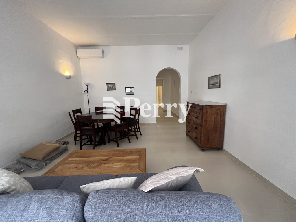 32 Artmaur flats, Triq Hughes Hallet