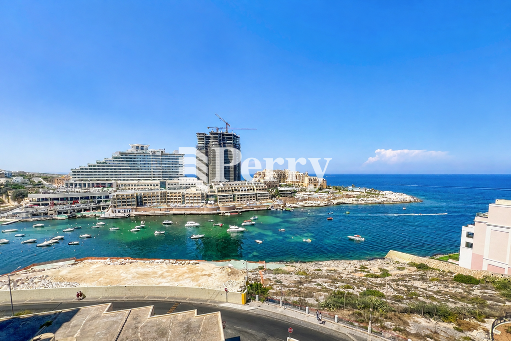 St Georges Park, Manoel Block, Triq Albert Mayr