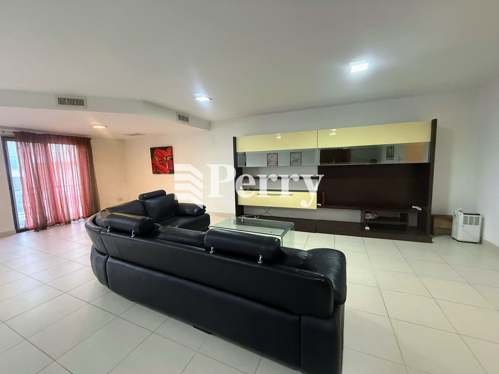 7 Anchorage Court, Triq Il-Ktajjen