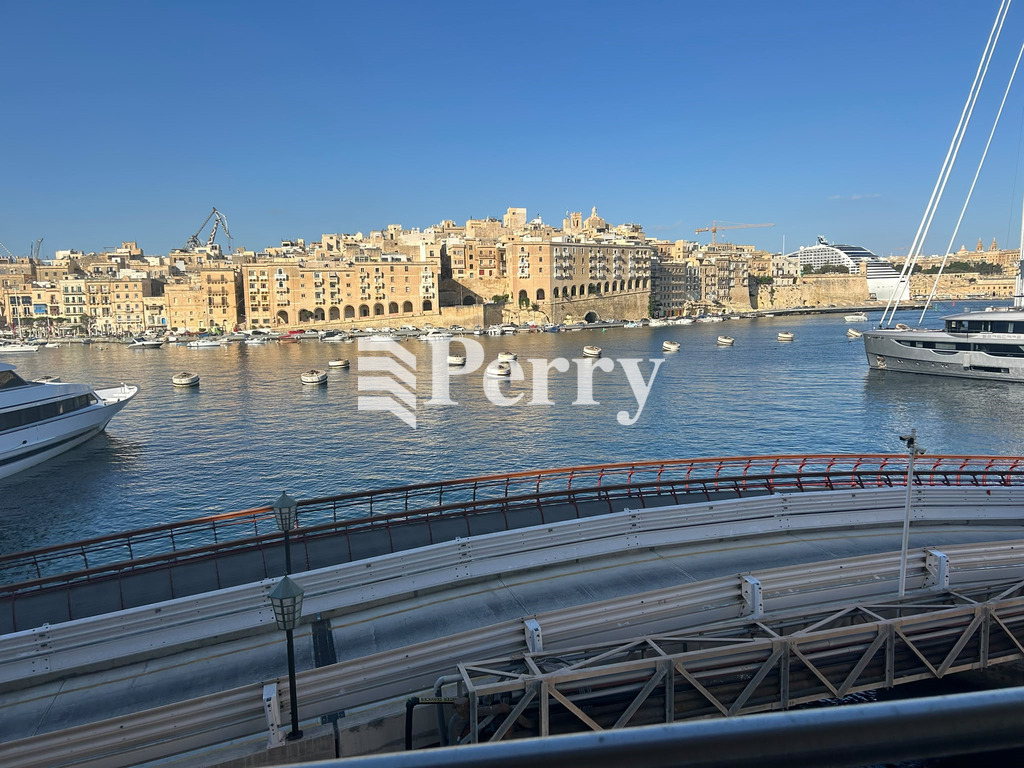 St Angelo Mansions, Block 2, Triq Ix-Xatt tal-Birgu