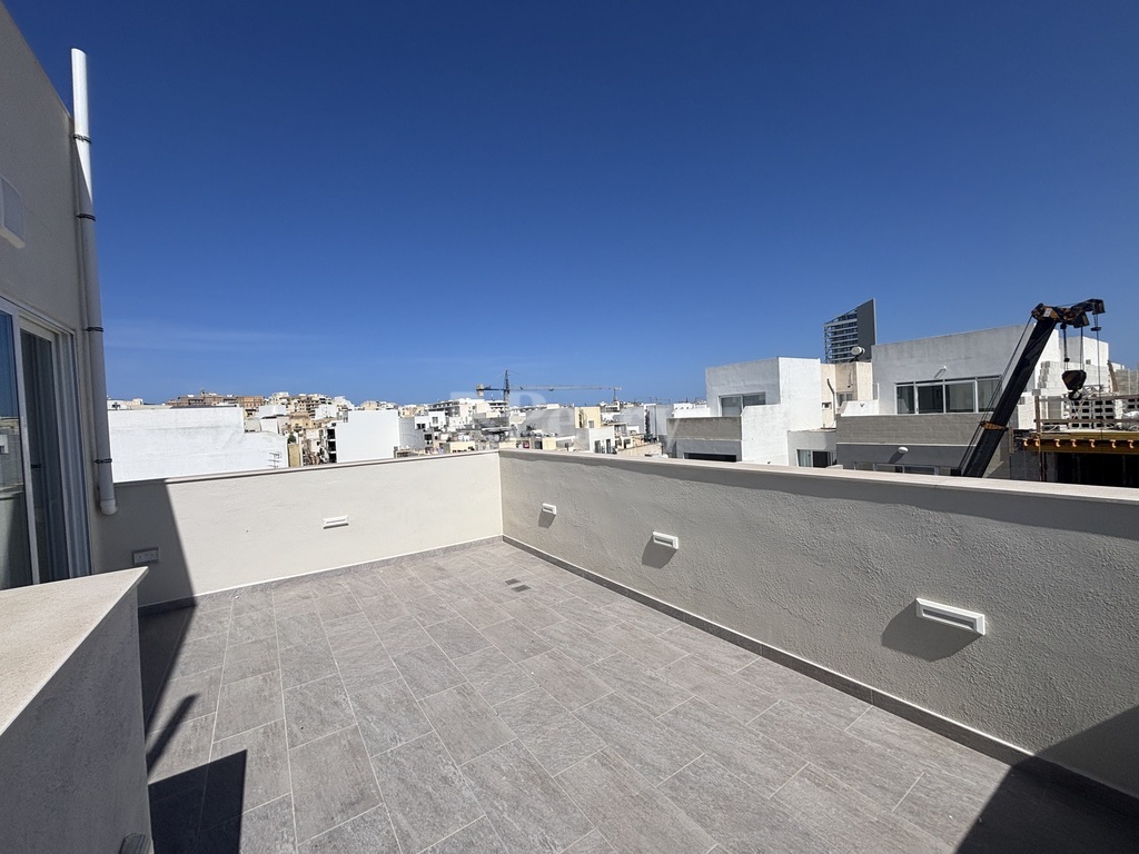 Flat 6, Triq Nazju Ellul