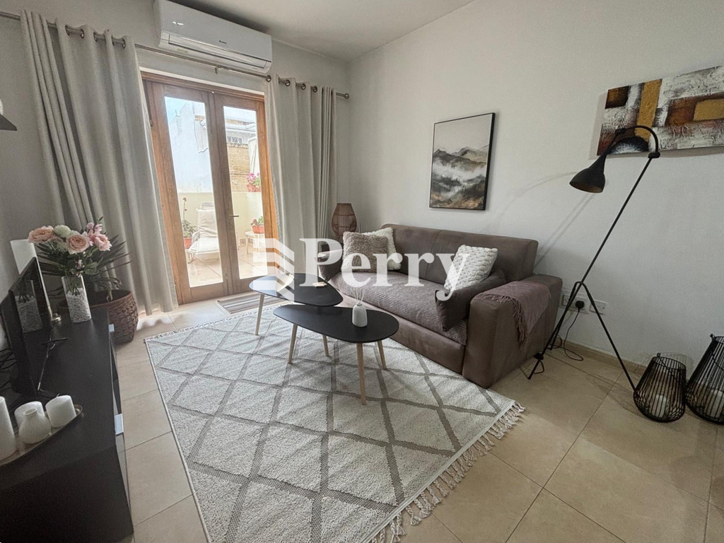 90/91 Lockstone Crt, Triq Windsor