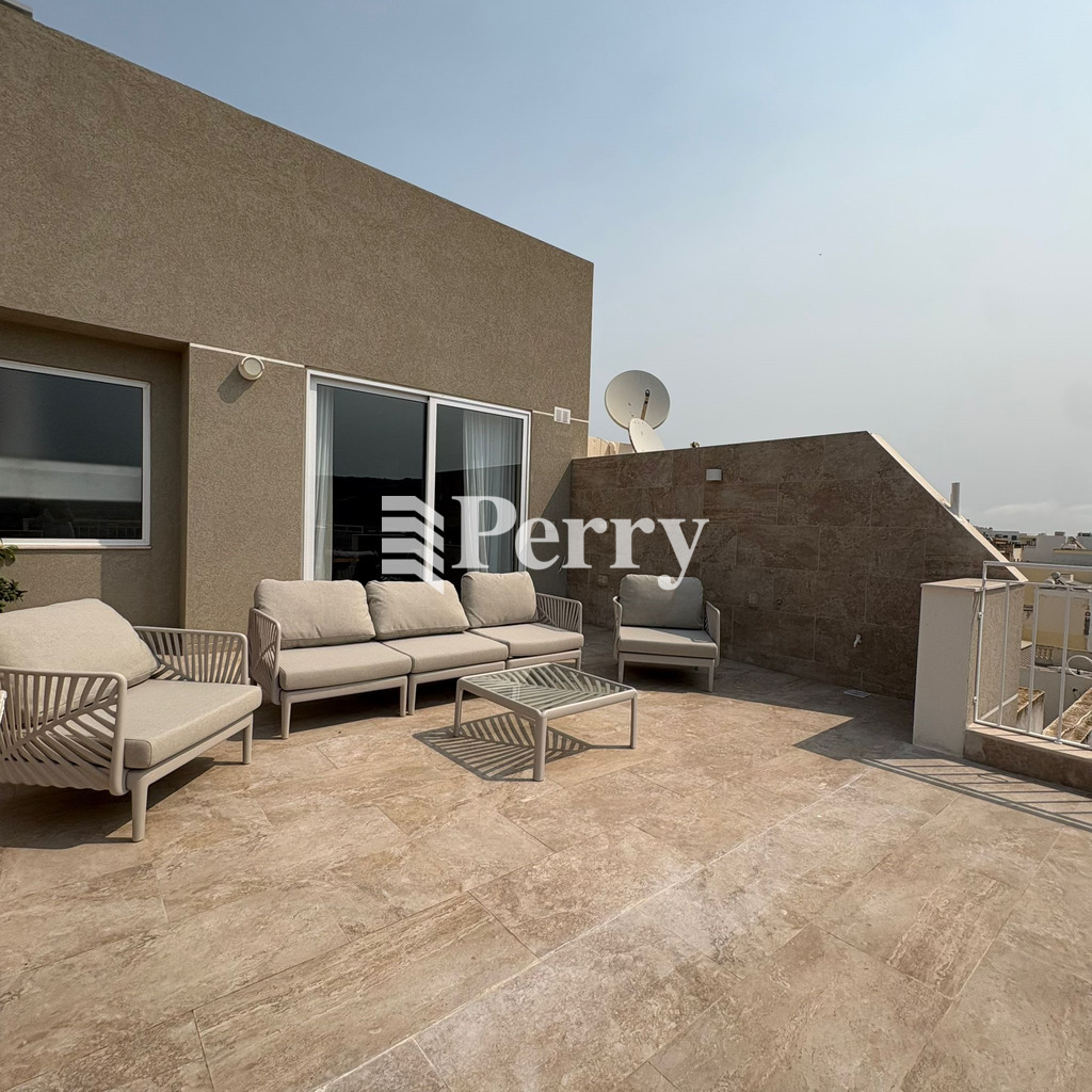 166 Serene Valley, Triq Zebbiegh