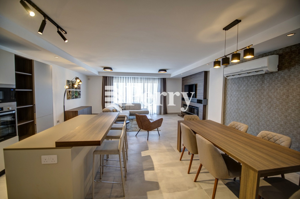 Pinto Heights, Triq Il-Qalb Imqaddsa