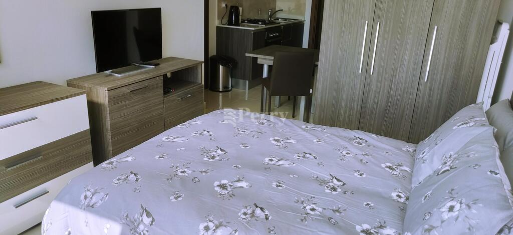 Apt 4, Triq Santa Marija