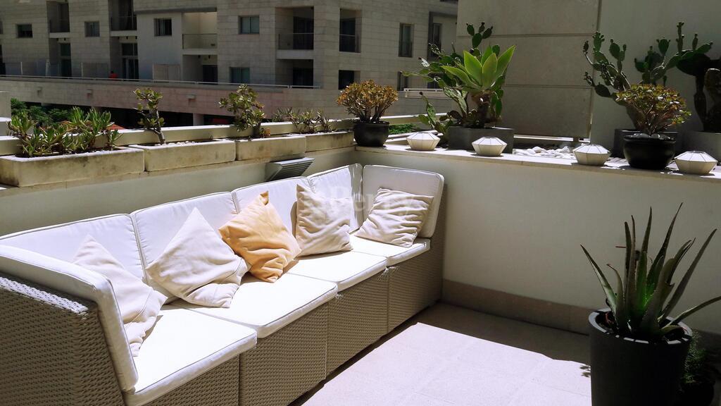 Tigne Point